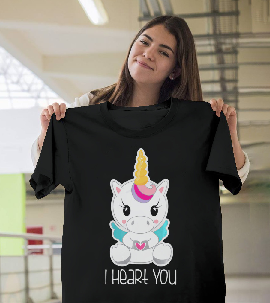 Kids Cute I Heart You Unicorn Hugging Adorable Kawaii T-Shirt