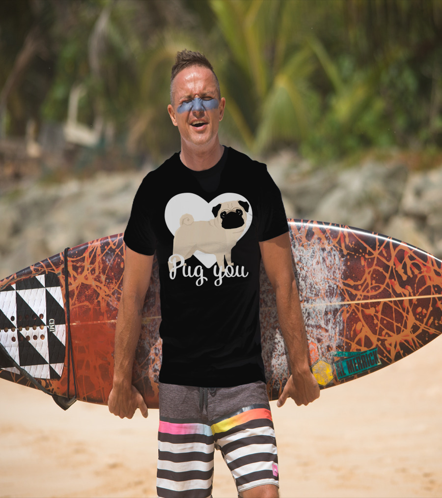 Pug You Heart Background T-Shirt