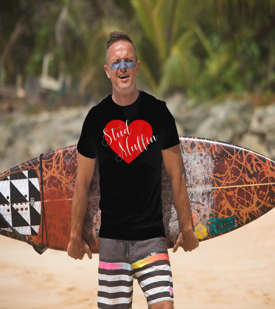 Stud Muffin Retro Vintage Valen Heart T-Shirt