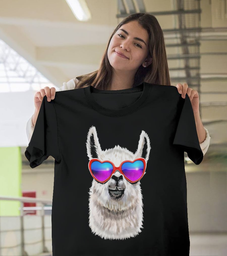 Llama Valentine's Day Heart Sunglasses Fashion T-Shirt