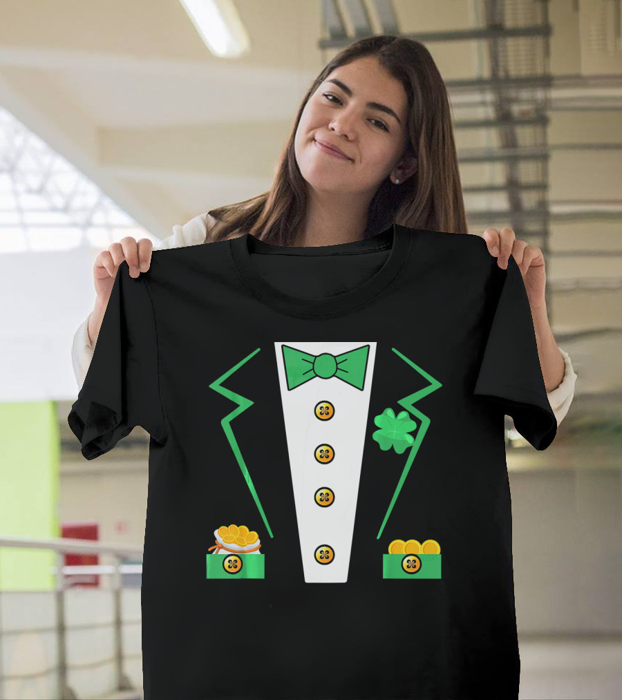 St. Patrick's Day Leprechaun Tuxedo With Shamrock And Coin Boxes T-Shirt