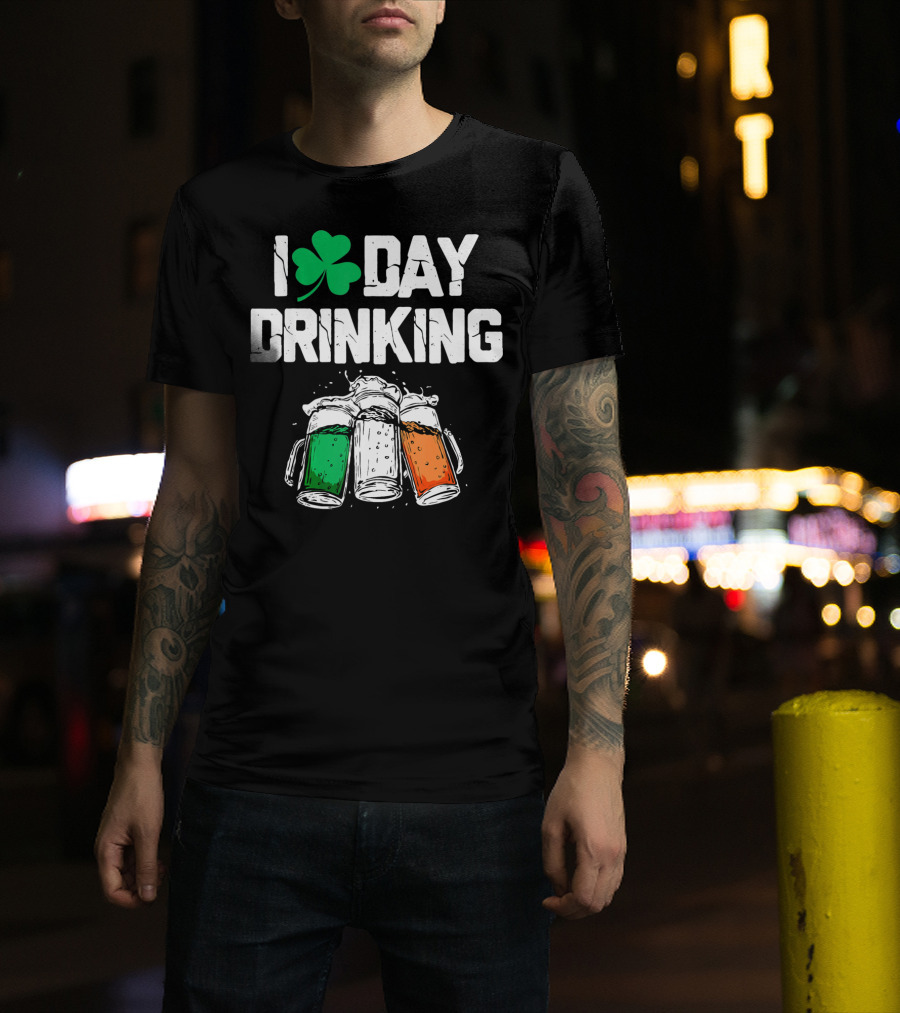 I Love Day Drinking Lucky Shamrock And Irish Flag Beer Mugs T-Shirt