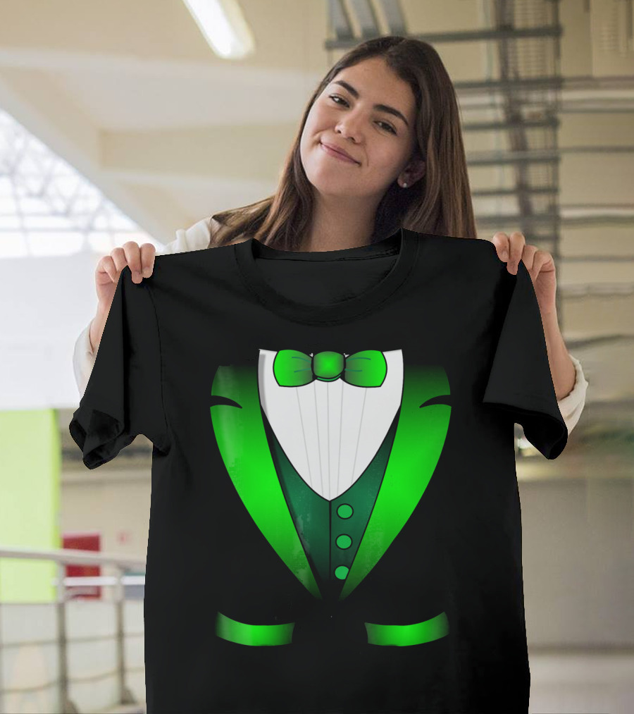 Irish St Patricks Day Leprechaun Green Tuxedo Bowtie T-Shirt