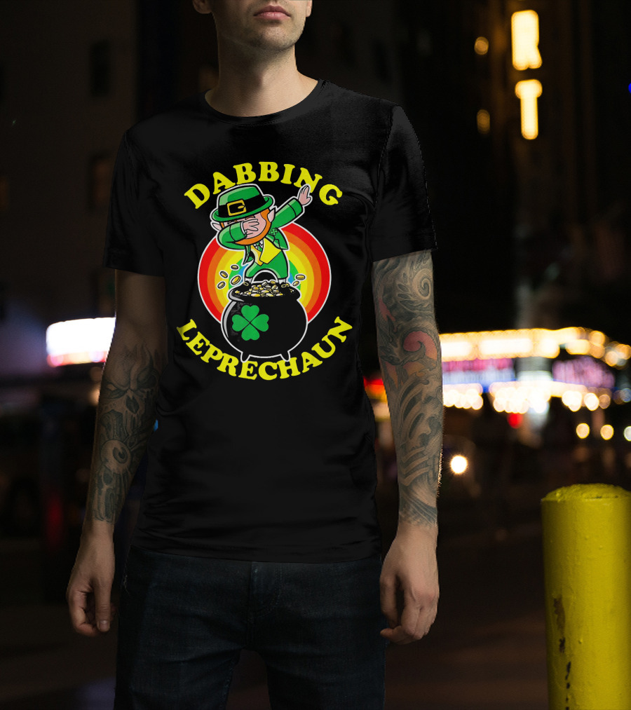 Dabbing Leprechaun Pot Of Gold Rainbow T-Shirt
