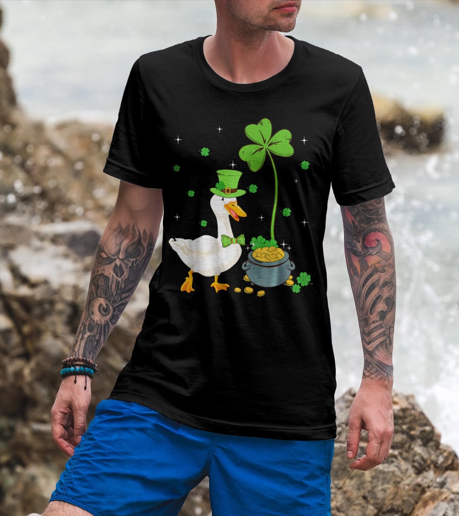 Shamrock Duck With Leprechaun Hat And Pot Of Gold T-Shirt