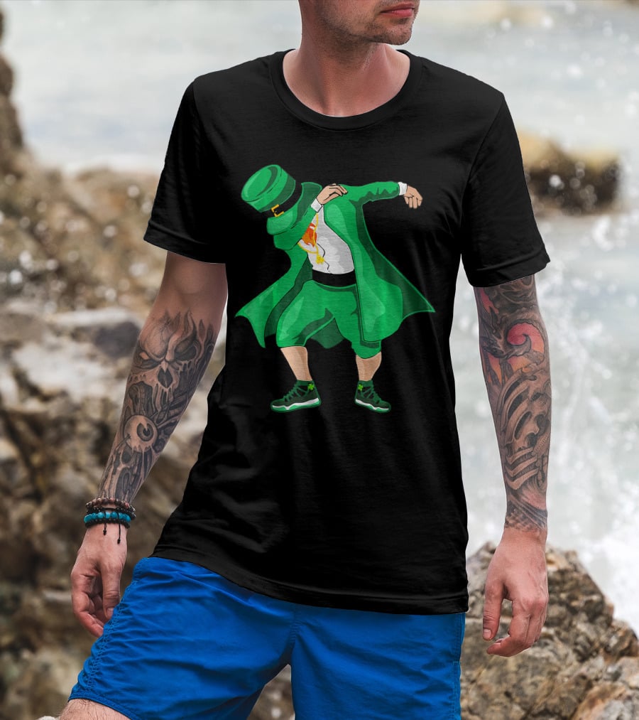 Dabbing Irish Leprechaun In Green Suit With Shamrock Shoes T-Shirt