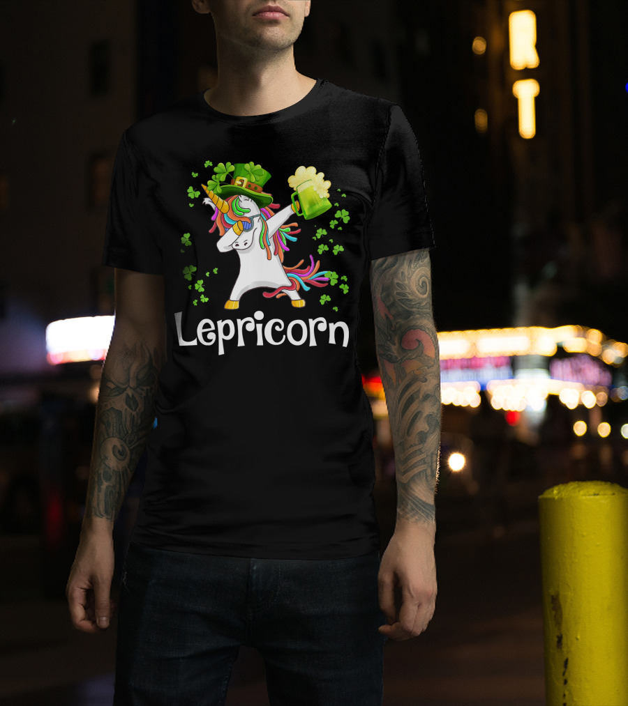 Lepricorn Beer Mug Shamrocks Rainbow Unicorn St. Patrick's Day T-Shirt