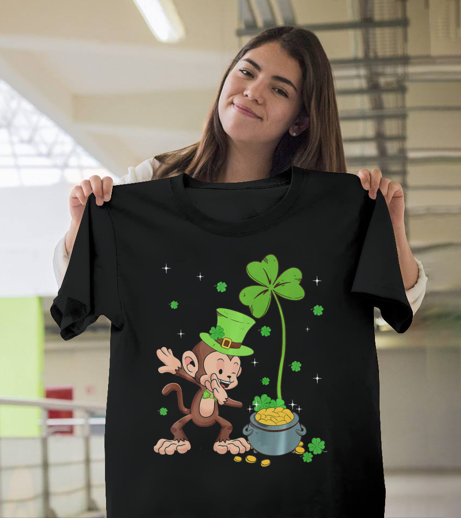 Shamrock Leprechaun Monkey with Pot of Gold St Patricks T-Shirt