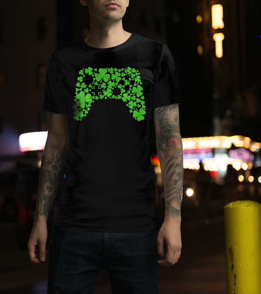 St Patricks Day Gamer Gaming Lucky Shamrock Controller T-Shirt