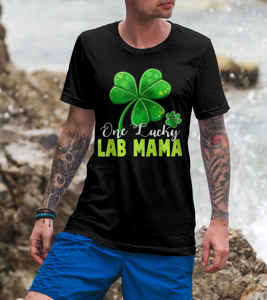 One Lucky Lab Mama Shamrock Paw Prints T-Shirt