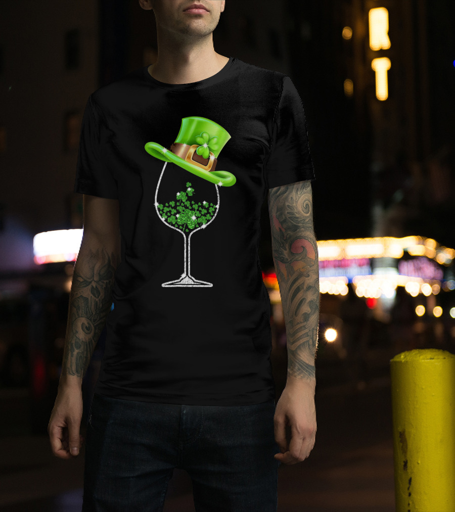 St Patricks Day Shamrock Wine Glass With Leprechaun Hat T-Shirt