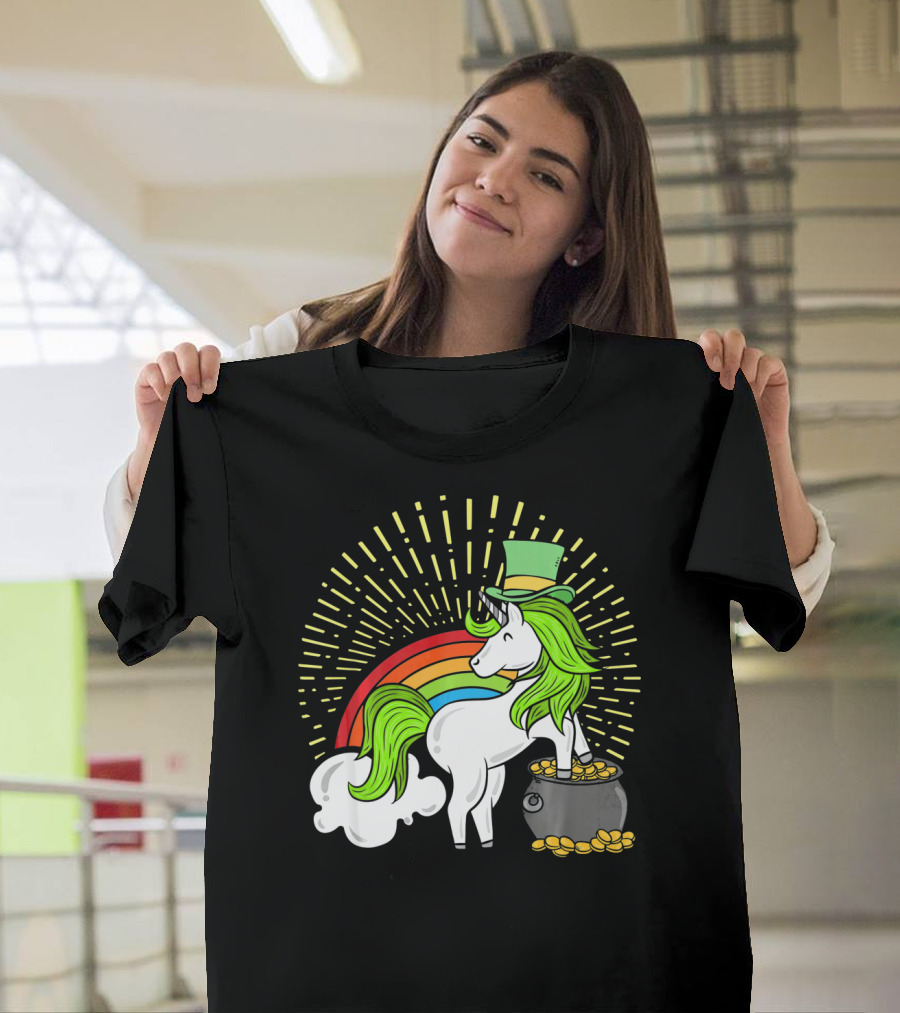 St Patricks Day Unicorn Shamrock Rainbow Pot of Gold T-Shirt