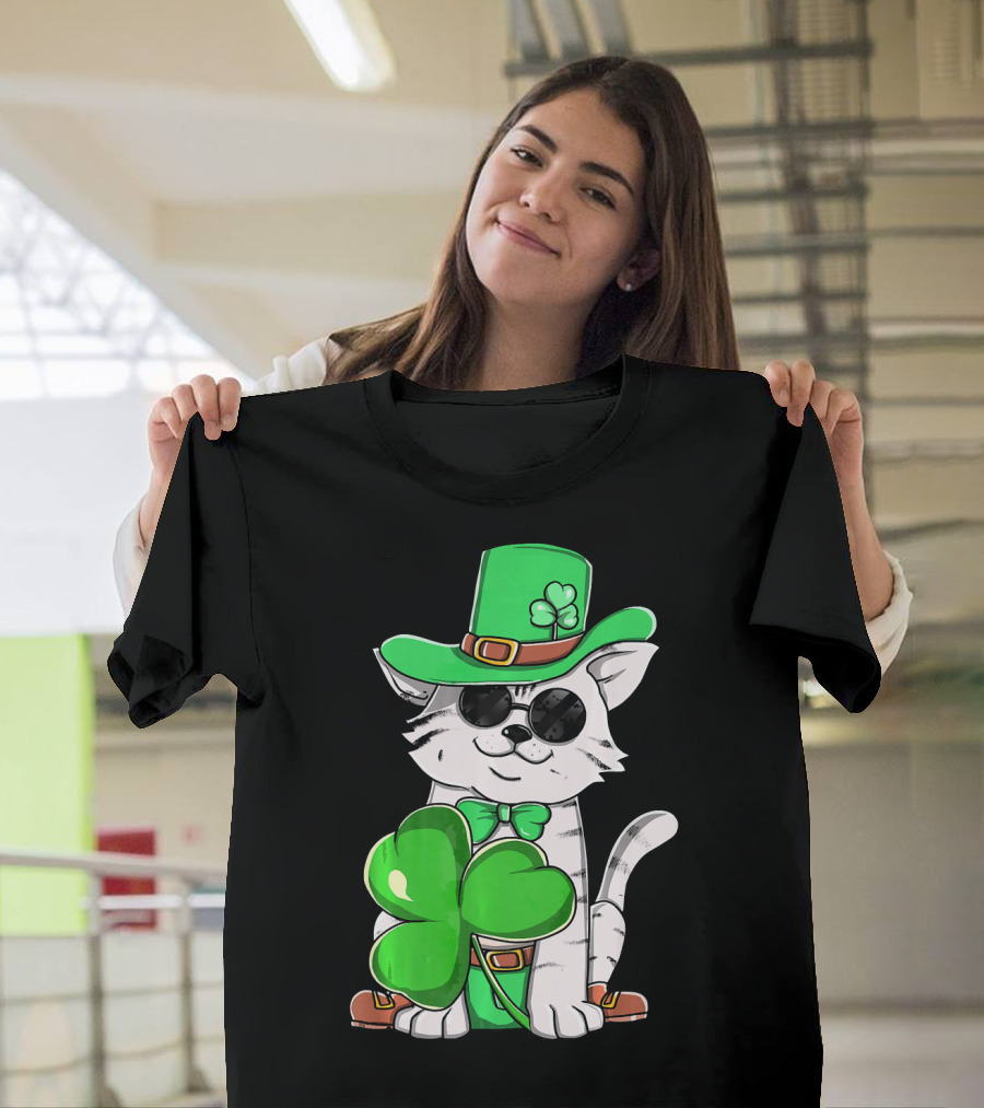 Leprechaun Cat Shamrock Irish St Pat Day Kitty T-Shirt