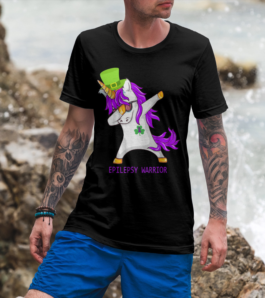 Unicorn Epilepsy Warrior Dabbing With Green Hat And Shamrock T-Shirt
