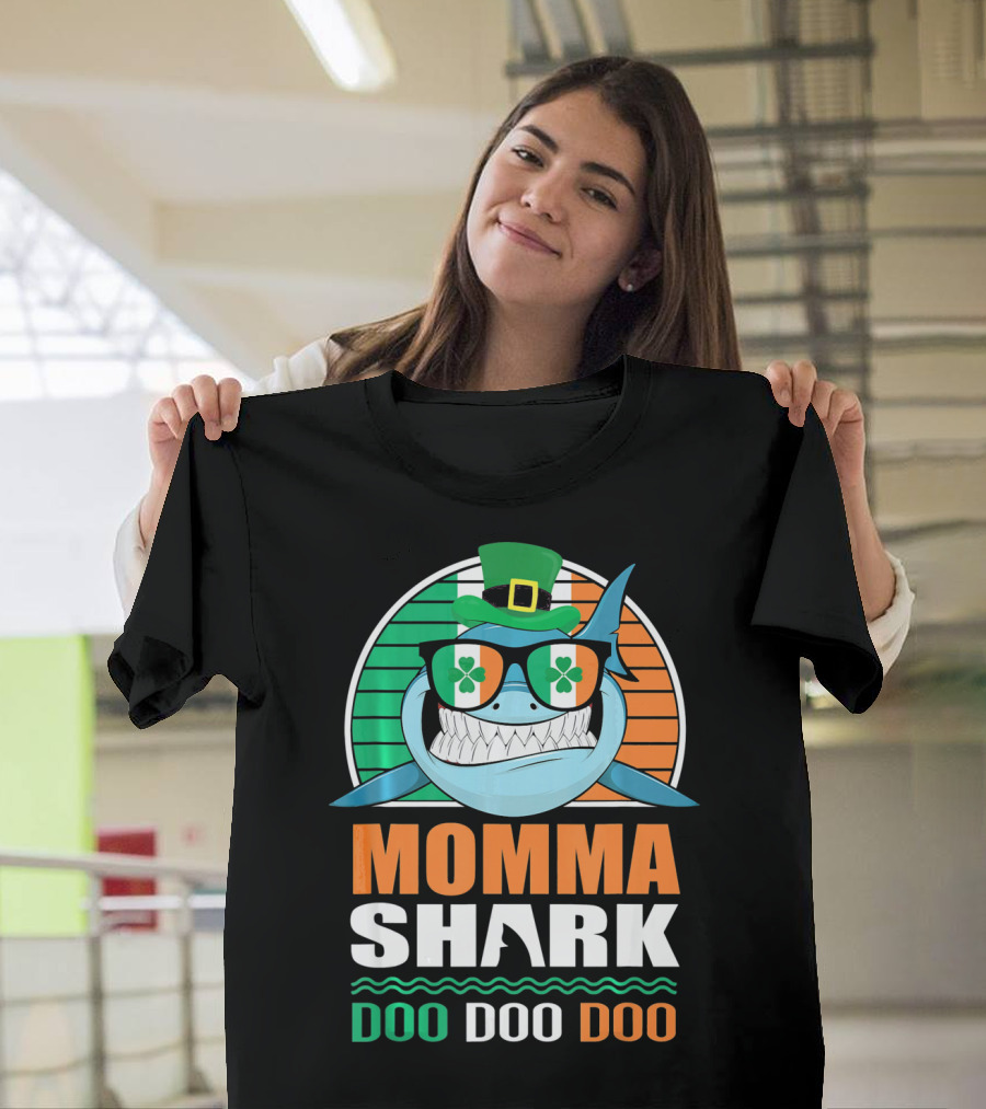 Momma Shark Doo Doo Doo St. Patrick's Day Shamrock Glasses And Hat T-Shirt