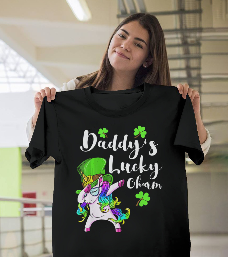 Daddy's Lucky Charm St. Patrick's Day Unicorn With Shamrock Hat T-Shirt