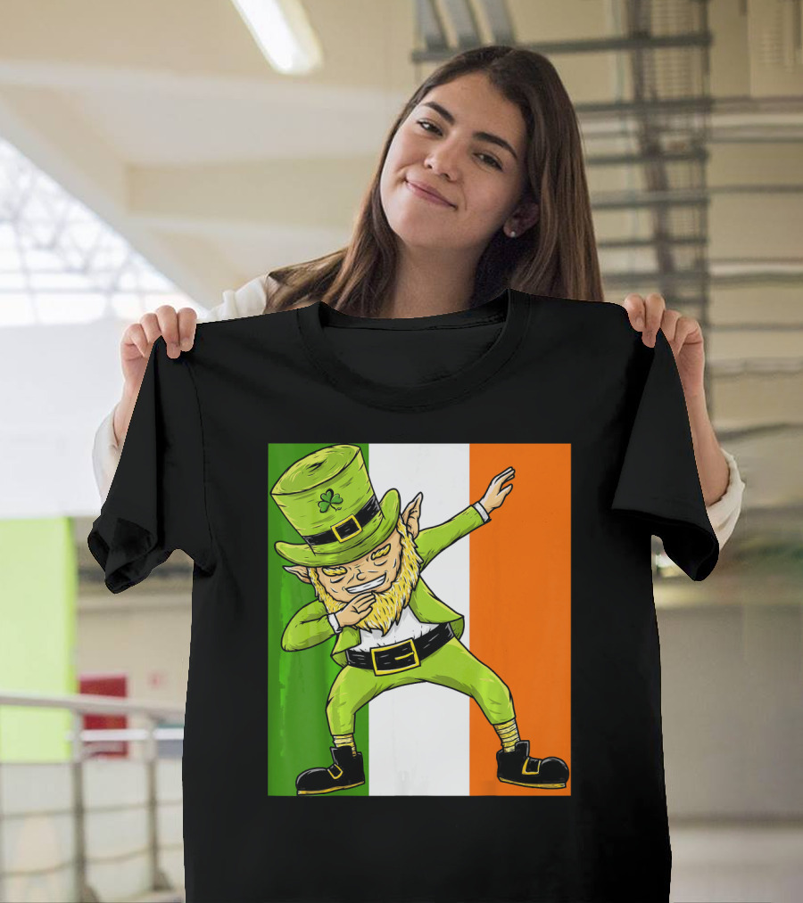 Irish Flag Dabbing Leprechaun St Patrick's Day T-Shirt