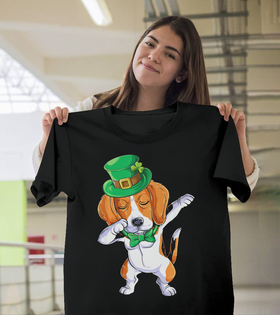 Dabbing Beagle St Patricks Day Boys Leprechaun Hat Bow Tie Shamrock T-Shirt