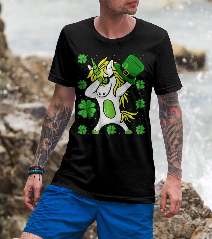 Funny Irish St Patricks Day Unicorn With Leprechaun Hat And Shamrocks T-Shirt