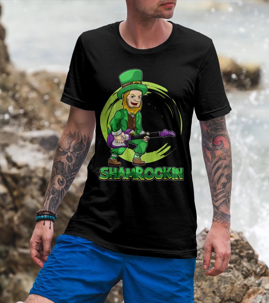 Shamrockin Leprechaun With E Guitar Rocking Celtic Style Green Circle Background T-Shirt