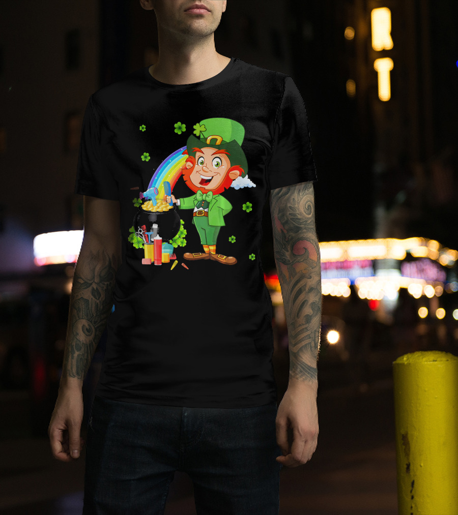 Medical Scrub Hairstylist Leprechaun Pat With Rainbow And Pot Of Gold Barber Tools T-Shirt