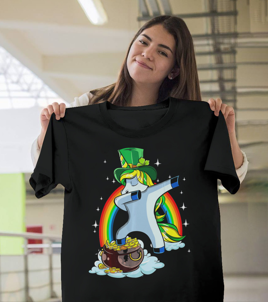 St Patricks Day Dabbing Unicorn Rainbow Pot of Gold T-Shirt