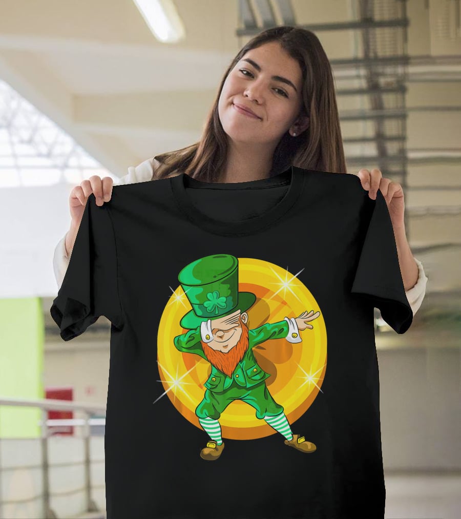 Dabbing Leprechaun With Gold Coin St Pat T-Shirt