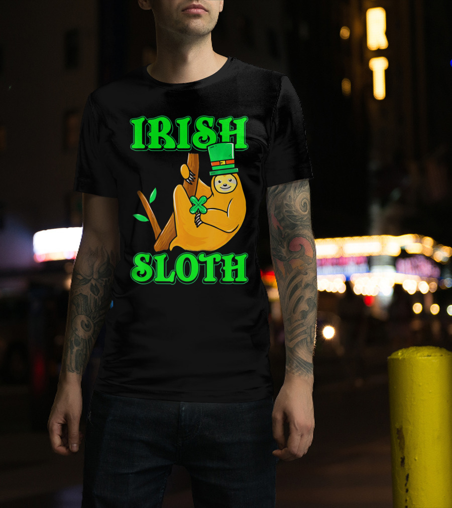 IRISH SLOTH Lucky Sloth With Shamrock And Green Hat T-Shirt