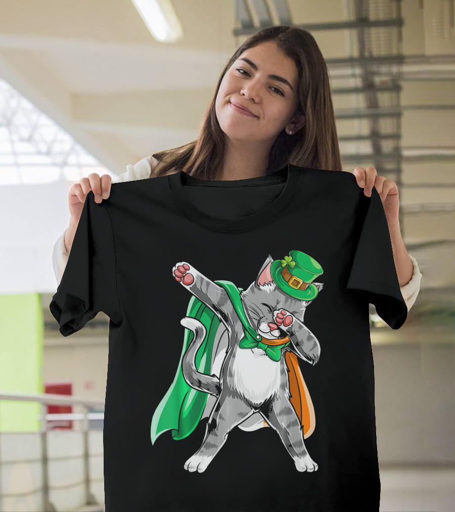 Dabbing Cat Irish Leprechaun St. Patrick's Day T-Shirt