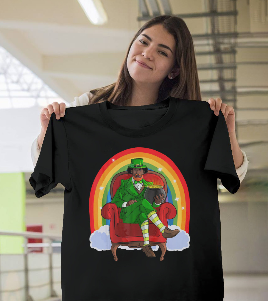 African American Leprechaun with Pot of Gold and Rainbow St. Patricks T-Shirt
