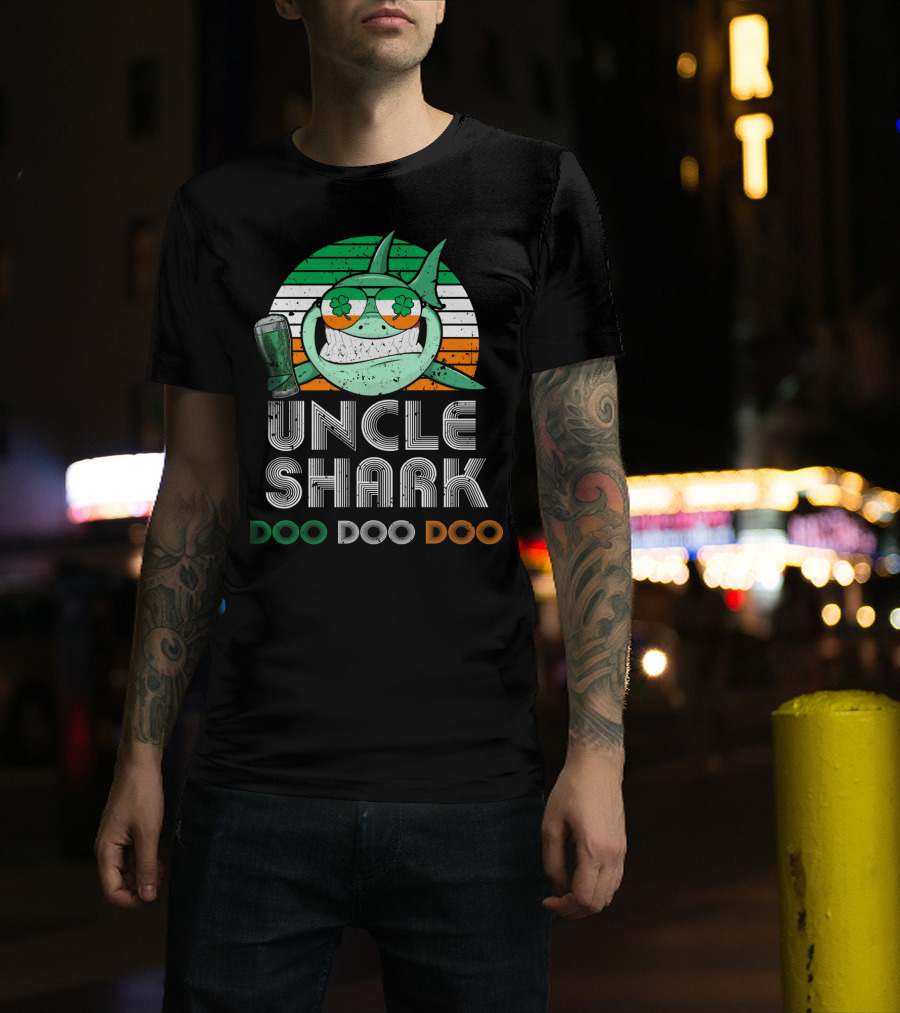 Uncle Shark Doo Doo Doo Retro Vintage Irish Beer Shamrock Fun T-Shirt
