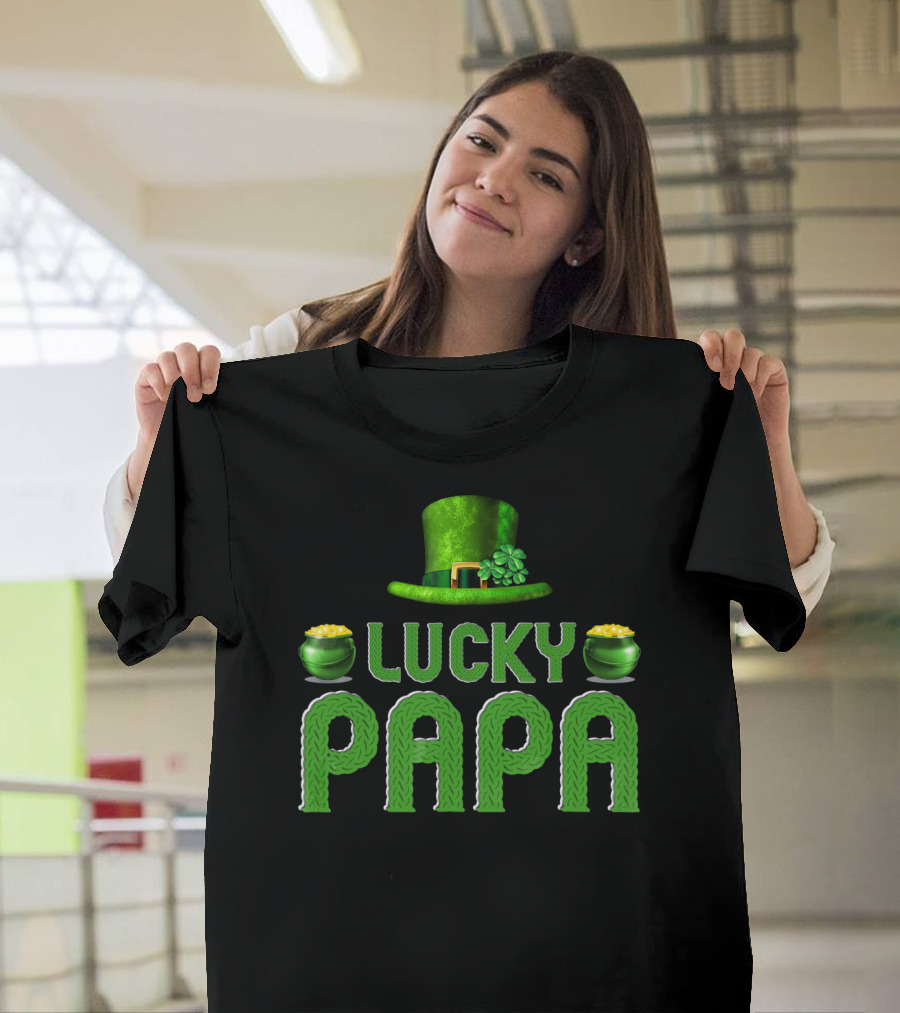 Lucky Papa Irish Family Clover Leprechaun Hat Gold T-Shirt