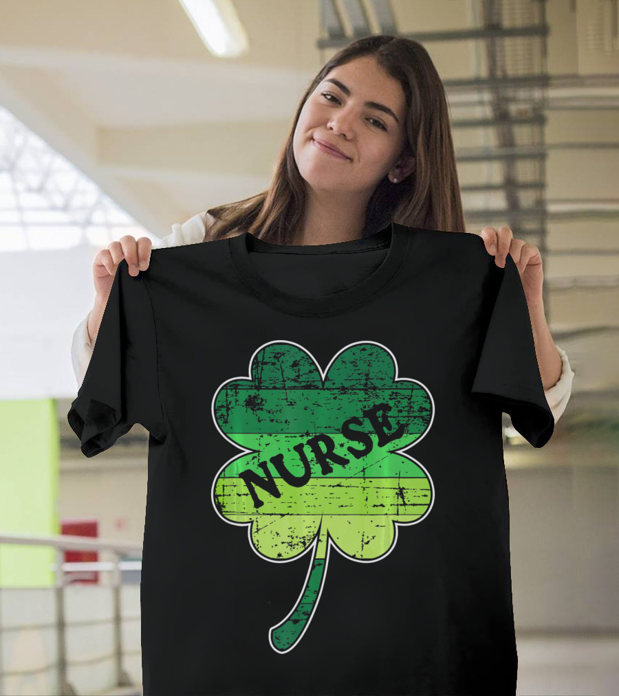 Nurse Shamrock Irish RN ER Nurse Nursing T-Shirt