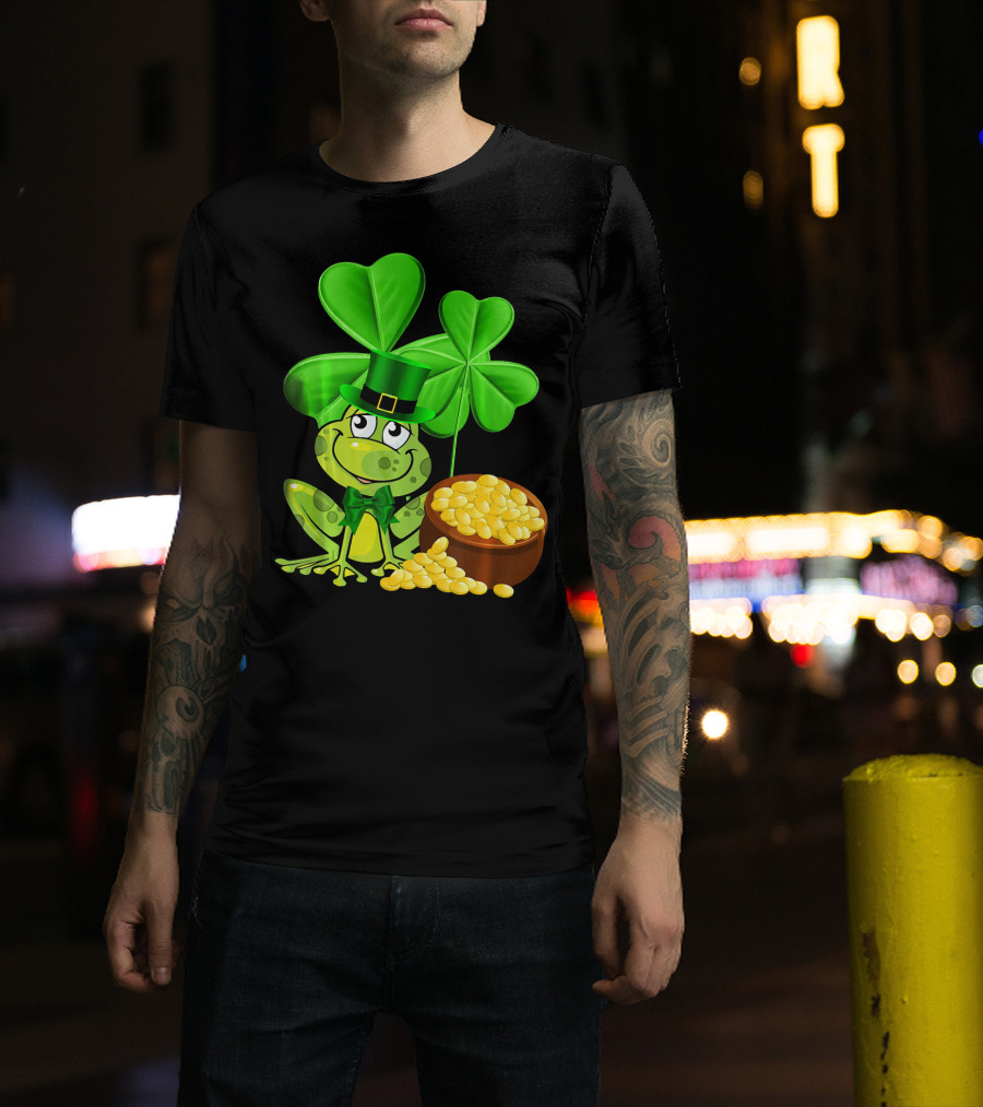 Leprechaun Frog St. Patrick's Day Shamrock Gold Coins T-Shirt