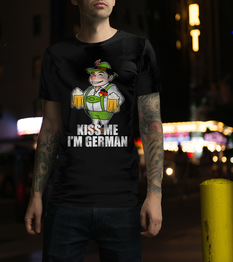 Kiss Me I'm German St Patrick's Day Lederhosen Beer T-Shirt