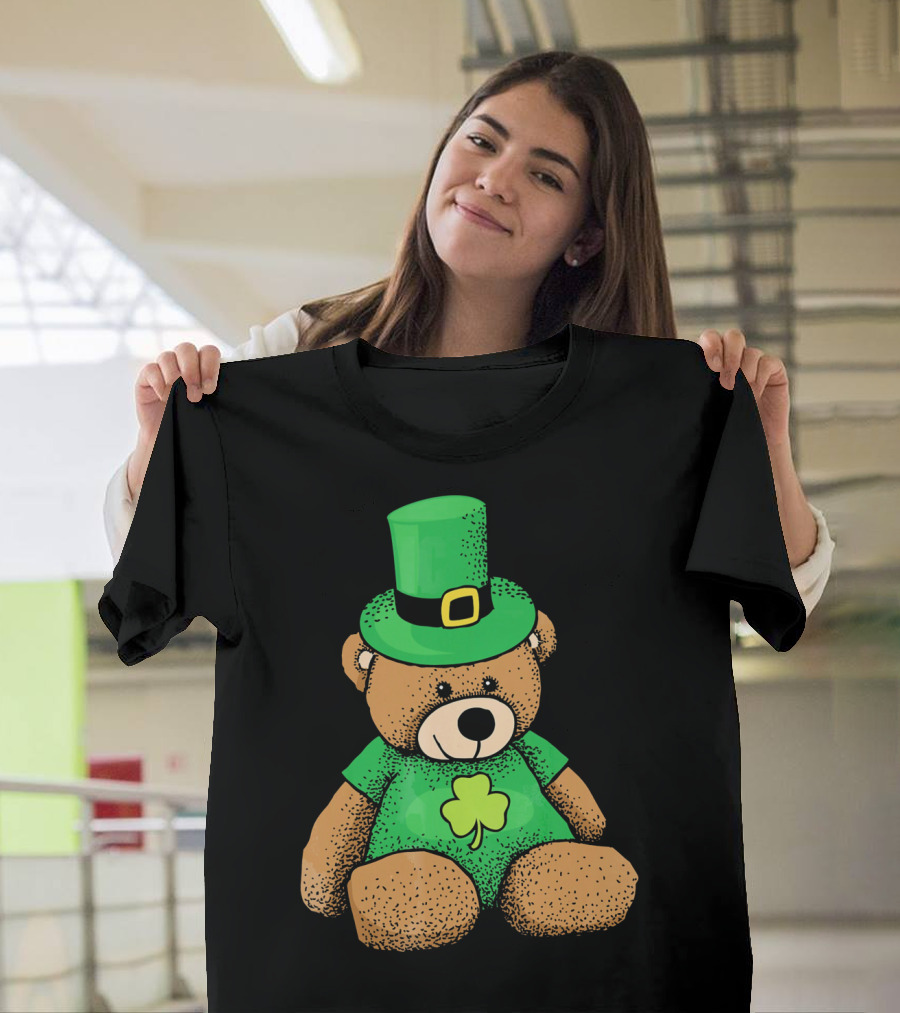 Irish Teddy Bear Shamrock Green Top Hat T-Shirt