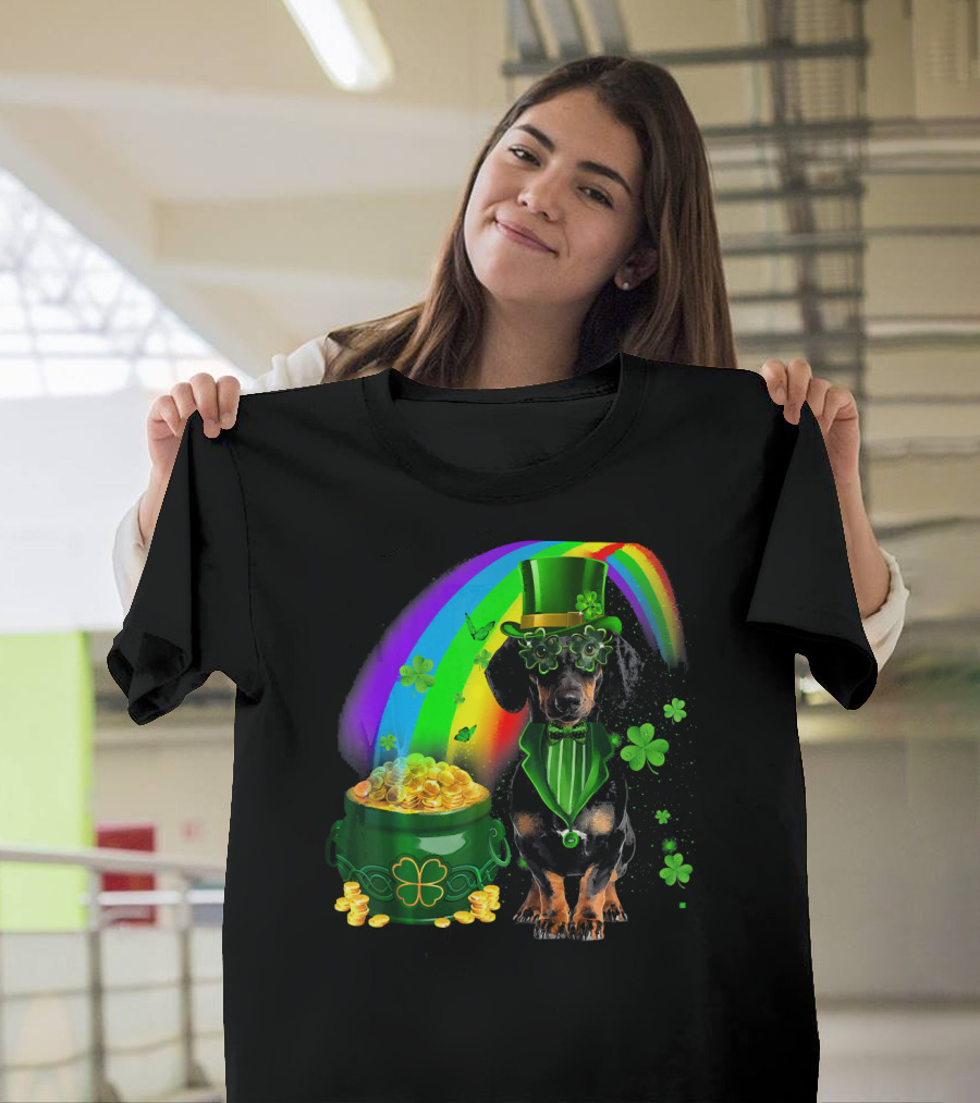 Dachshund Dog Irish Leprechaun With Pot Of Gold And Rainbow T-Shirt