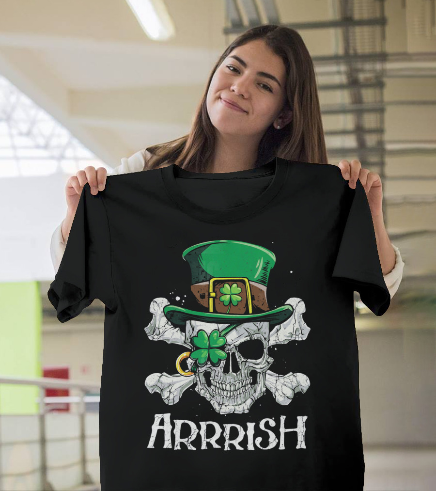 Arrrish Leprechaun Pirate Skull With Green Hat And Clover Eyepatch T-Shirt