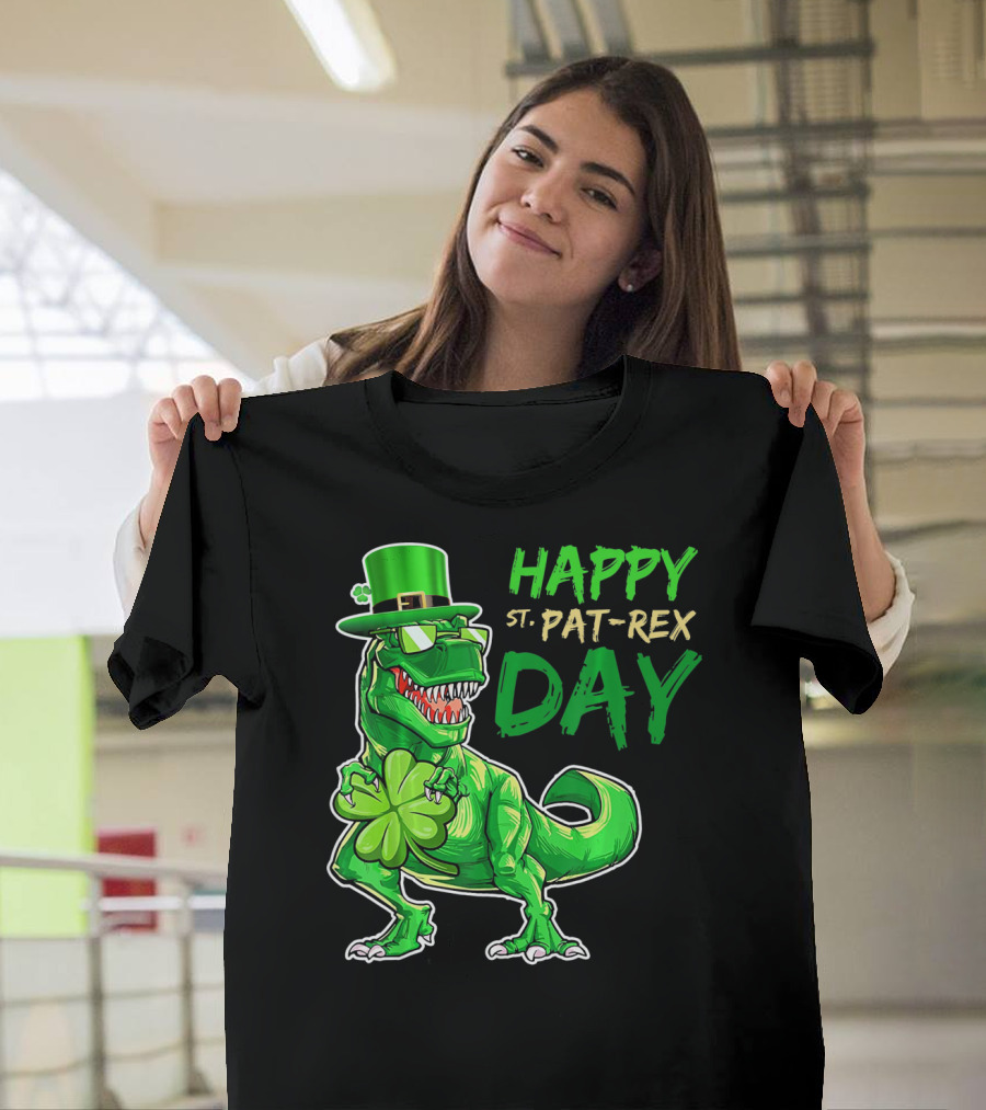 Happy St Pat Rex Day Saint Patricks Day Dinosaur With Shamrock And Green Hat T-Shirt