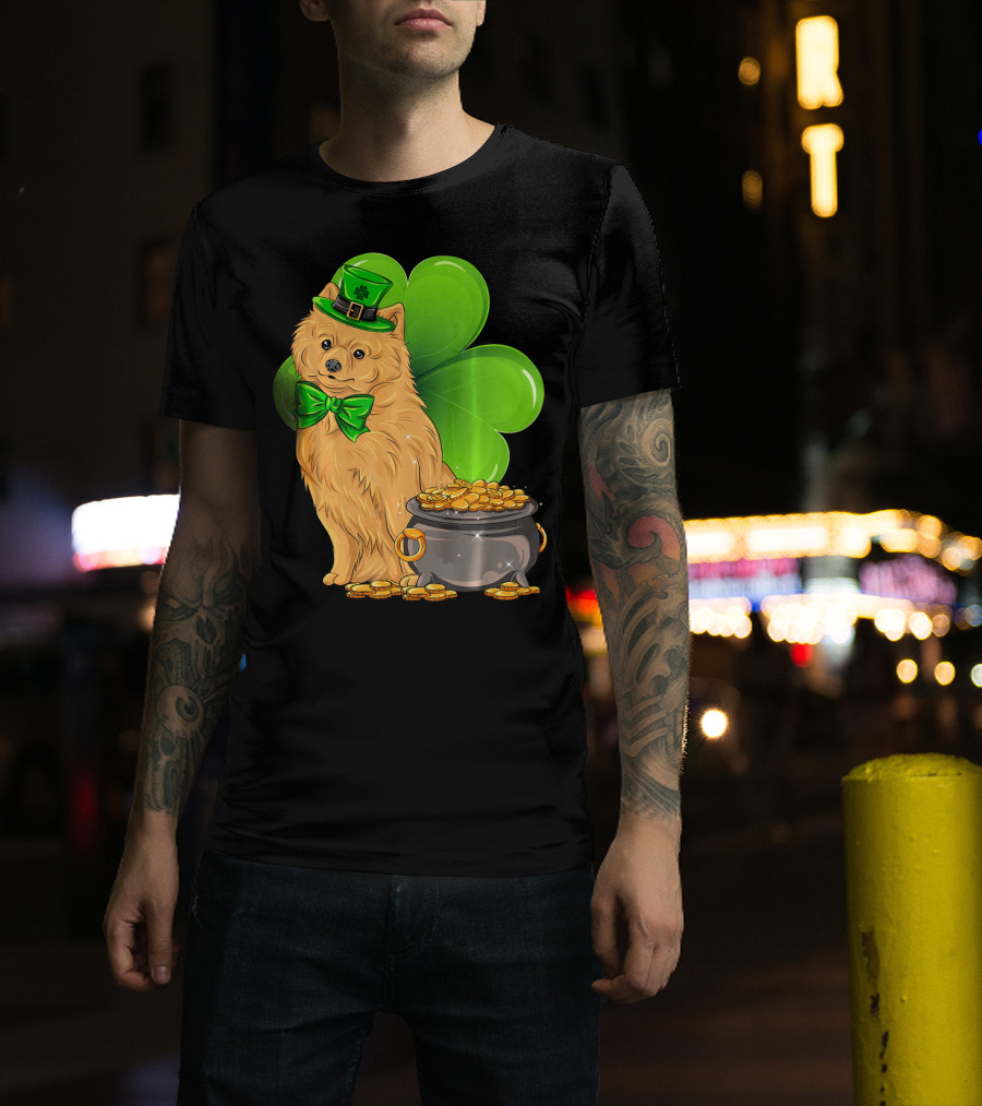 Pomeranian St Patricks Day Leprechaun Dog With Pot Of Gold And Clover T-Shirt