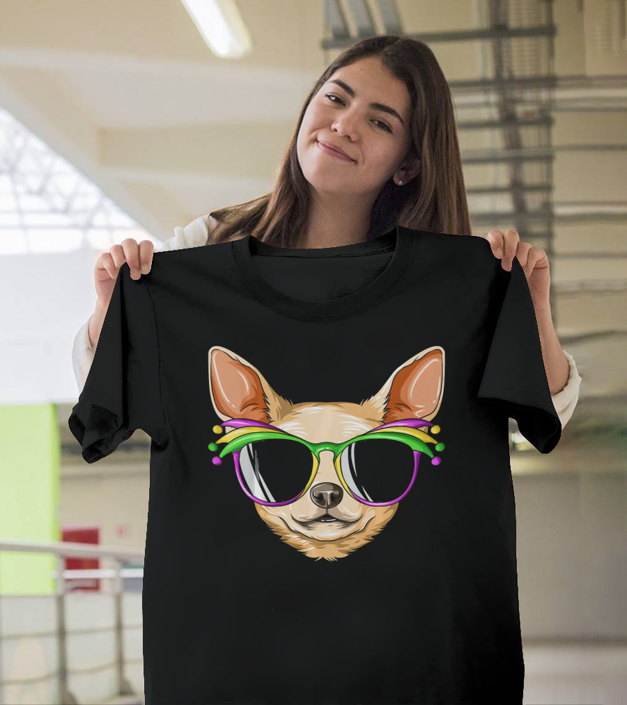 Chihuahua Mardi Gras Carnival Mask Sunglasses T-Shirt