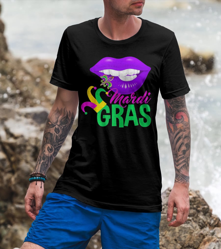 Mardi Gras Lips With Jester Hat And Fleur-de-Lis T-Shirt