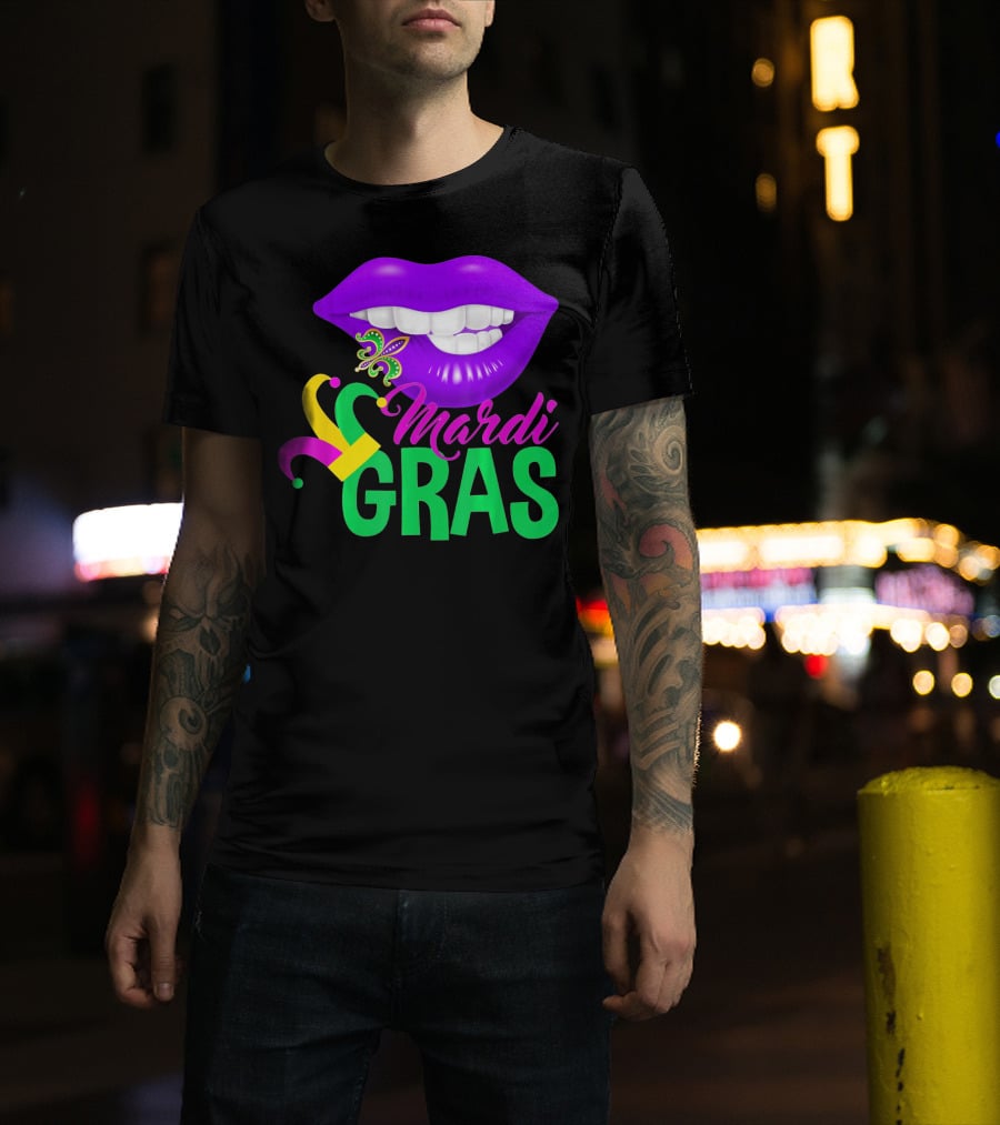 Mardi Gras Lips With Jester Hat And Fleur-de-Lis T-Shirt
