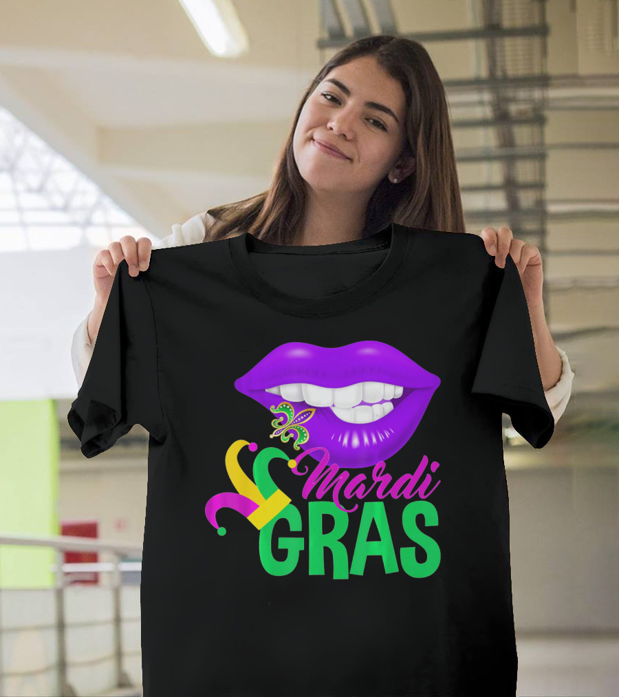 Mardi Gras Lips With Jester Hat And Fleur-de-Lis T-Shirt