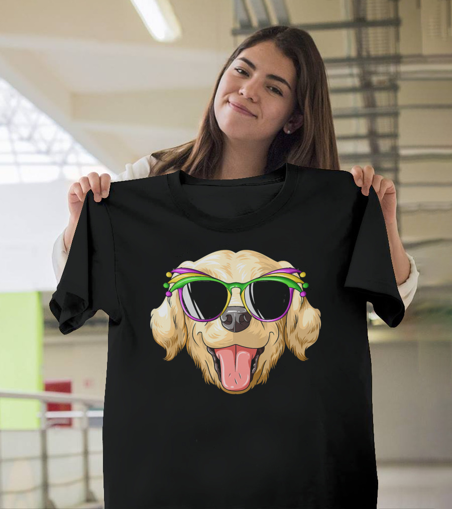Golden Retriever Wearing Mardi Gras Carnival Jester Glasses T-Shirt