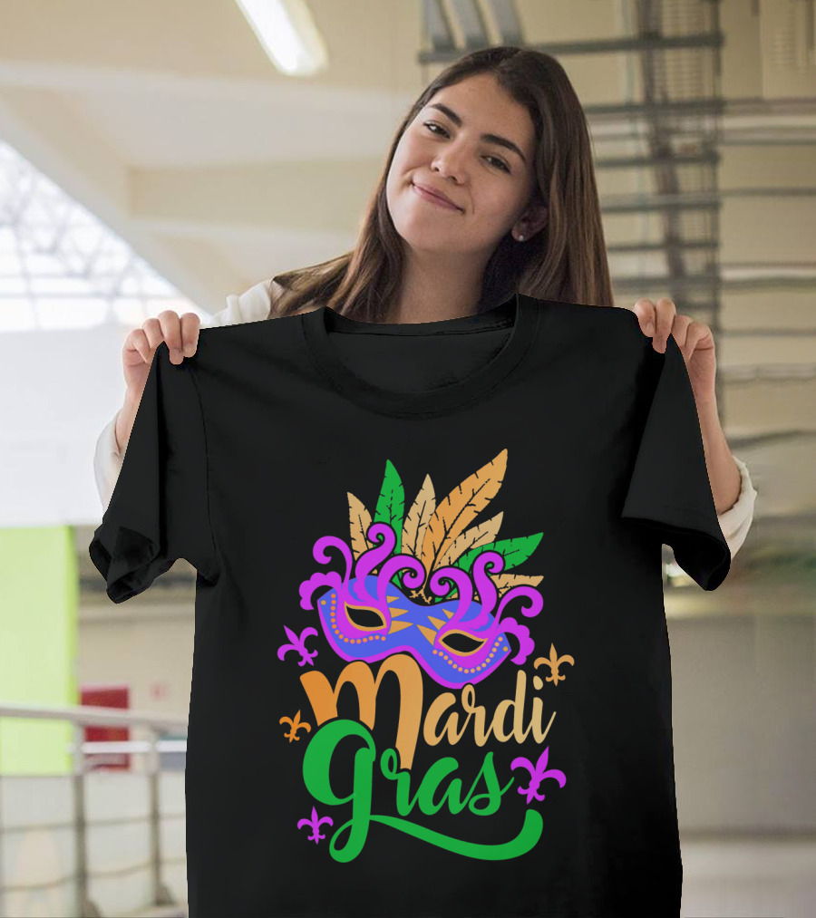 Mardi Gras Mask With Feathers And Fleur-de-Lis T-Shirt