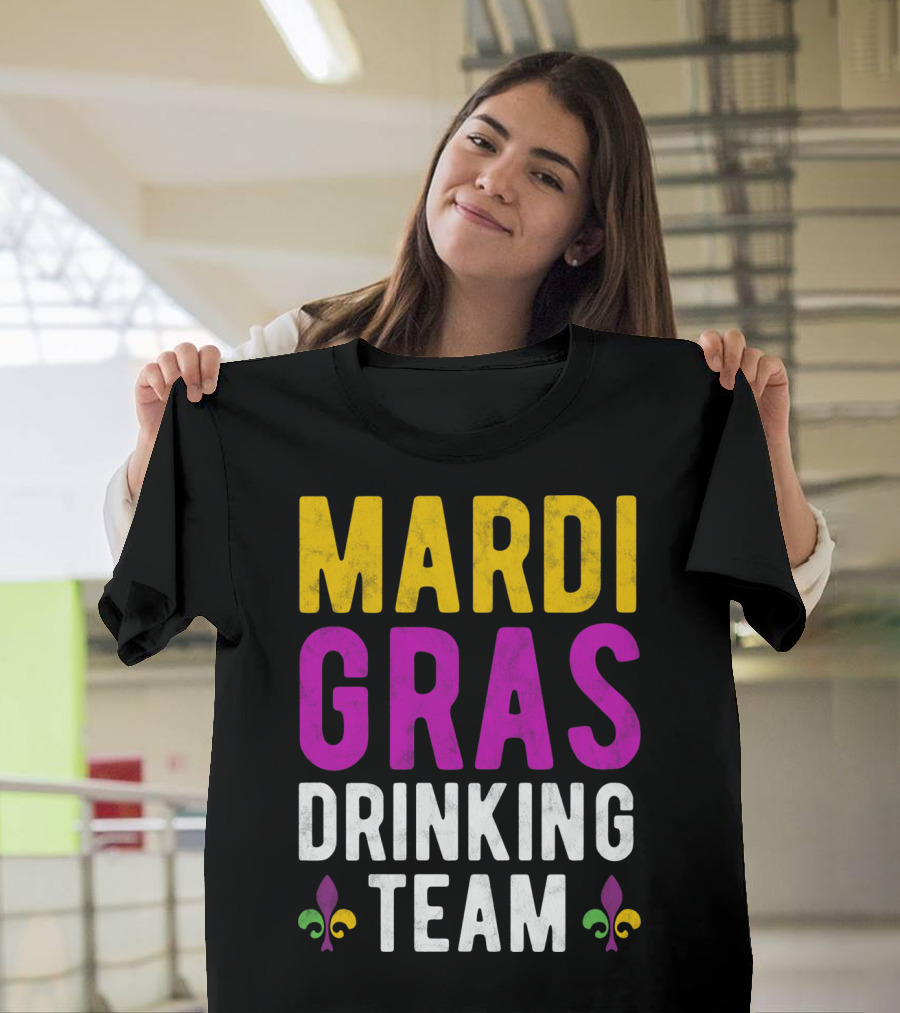 Mardi Gras Drinking Team New Orleans Fleur-de-Lis T-Shirt