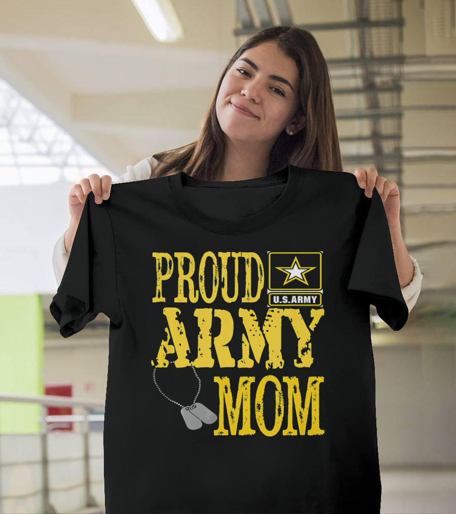 Proud Army Mom U.S. Army Military Pride Dog Tags T-Shirt