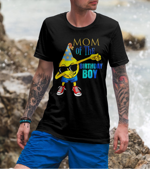 MOM Of The Birthday Boy Dancing Dabbing Emoji T-Shirt