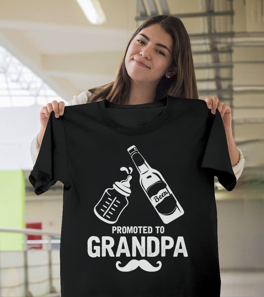Promoted To Grandpa First Time Dad Beer Bottle Baby Bottle T-Shirt